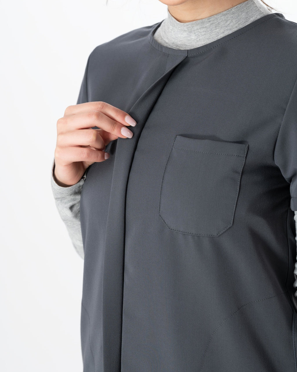 The Short Sleeve Signature Scrub Top – NISA SCRUBS